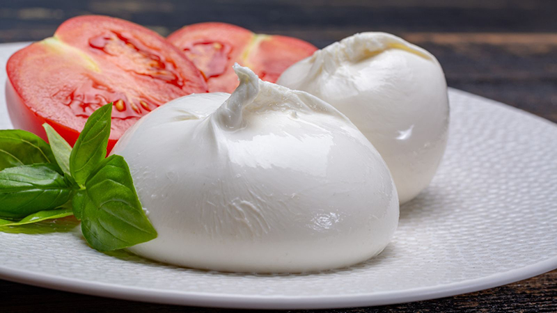 布拉塔奶酪 Burrata Cheese与马苏里拉芝士有啥区别？