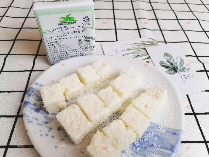 椰蓉牛奶小方