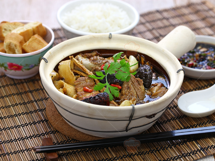 新加坡肉骨茶