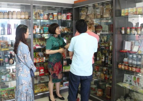 深圳兴南亚食品有限公司