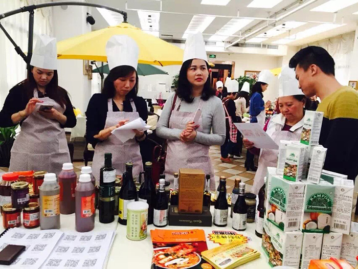 东南亚美食节培训原材料现场展示讲解